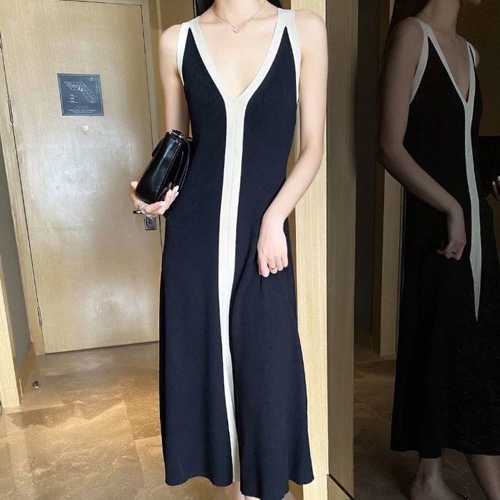 Color Block V-Neck Long Knitted Cami Dress